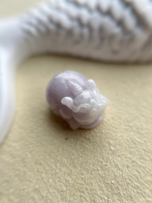 Píxiū/ brave troops Lavendar Jadeite pendant