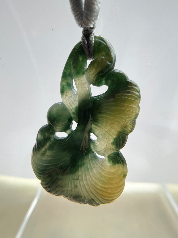 Ginkgo leaf yellow-green jade pendant